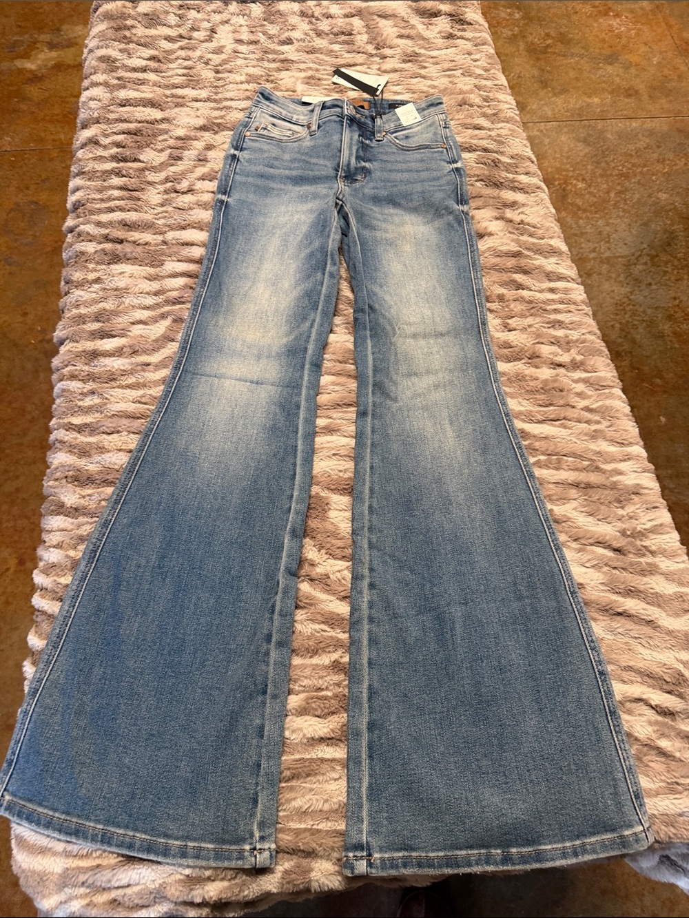 Women’s Light Blue High-Rise Flare Jeans
